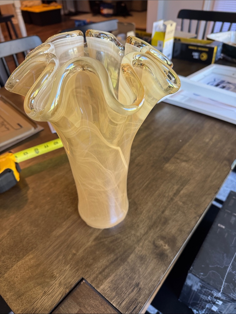 Yellow Ruffle Glass Vase - Picture 5 of 5